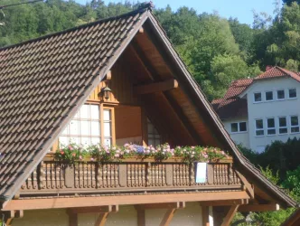 Haus Doris Balkonansicht (© Archiv Haus Doris)