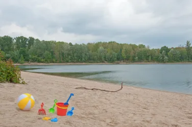 Strandspaß (© Camping Kollersee GmbH)