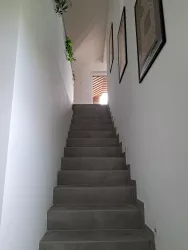 Treppe zum Apartment (© Diana Ludwig)