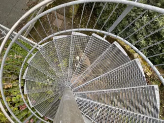 Wendeltreppe zur Ferienwohnung