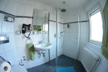 Badezimmer (© Sigrid Zimmer)