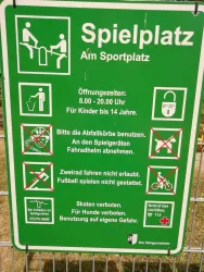 Spielplatz Winden, Am Sportplatz 10, Schild