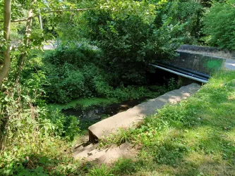 Historischer Waschplatz - Storchenwanderweg Winden