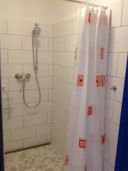 Dusche begehbar