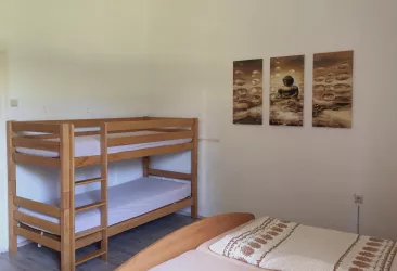 Schlafzimmer-1