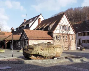kirchplatz01