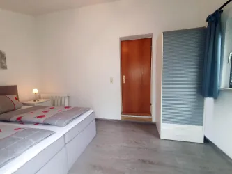 Schlafzimmer, 1. Stock