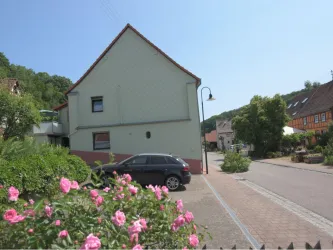 Ferienhaus Parkplatz