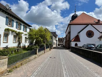 Burgstraße Pfarrhaus (© Bernard)