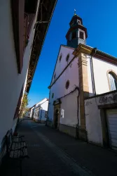 Lutherische Kirche seitl. (© Fleckser)