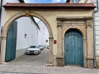 Wachenheimer Hof Einfahrt (© Bernard)