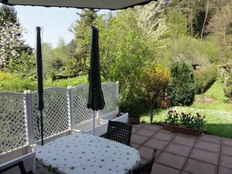 Terrasse mit Sitzgruppe