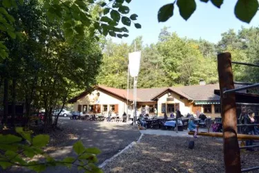 Kriegsberghütte (© Pfälzerwald-Verein)
