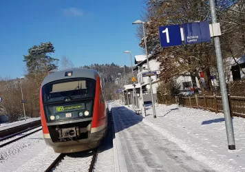 Bahnhof Münchweiler an der Rodalb mit Gebäude