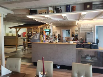 Bar und Küche
