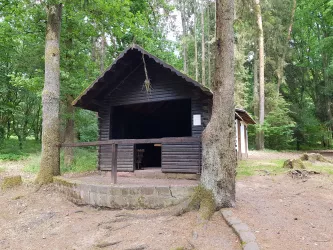 Grillplatz in der Finsterdelle - Schutzhütte