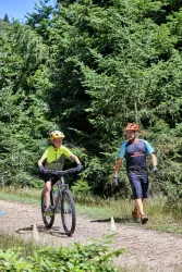 Mountainbike Fahr-Technik-Training (© Donnersberg-Touristik-Verband e.V., Florian Trykowski)