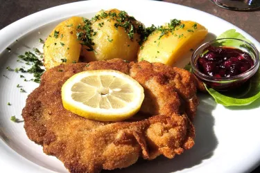 schnitzel-4081269_1280