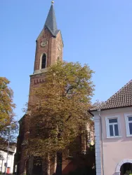 Weisenheim am Sand - Kath. Kirche St. Laurentius (© Urlaubsregion Freinsheim)