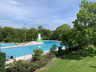 Warmfreibad Trippstadt (© VG Landstuhl)