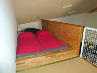 Zweites Bett