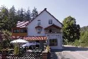 Aussenansicht (© Familie Kerth)