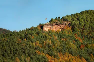 Nedingfelsen (© Stephanie Ser)