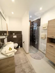 Badezimmer EG