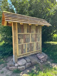 Bienenhotel