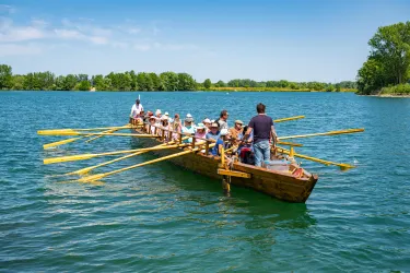 Römerschiff mit Rudergruppe
