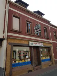 Gebäude mit China Wok Dao