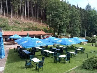 Gaststätte Zur Alten Burg mit Biergarten