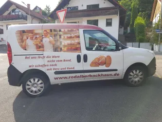 Firmenfahrzeug Rodalber Backhaus