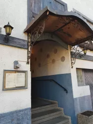 Eingangsbereich Haustelstube