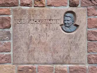 Gedenktafel Pfarrer Ackermann