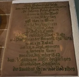 Tafel am Geburtshaus Dr. Johann-Peter Frank