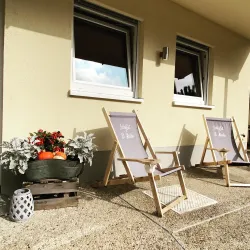 A8C375C7-A04F-4CAA-A7B1-EE51EEDF2DCD