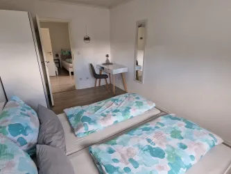 Schlafzimmer 2