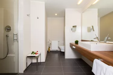 Vinotel Schreieck Bad Junior Suite (© Weingut Schreieck)