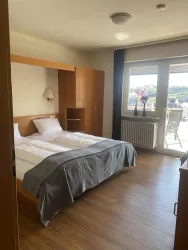 Schlafzimmer "Gwürztraminer"