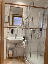 Badezimmer "Merlot"