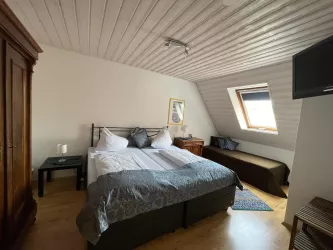App_3_Schlafzimmer