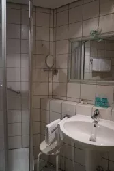 Dusche-Zimmer4 (© by LHC)
