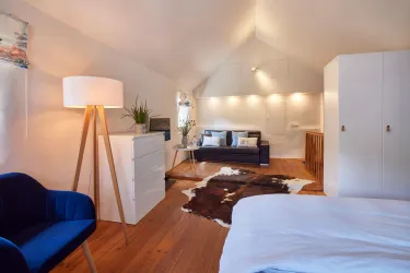 Moll_innen_8_02_b-min