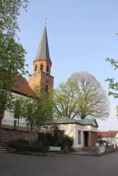 Außenansicht 2 (© Verein Südliche Weinstrasse Herxheim e.V.)