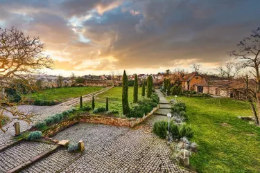 Hofgut Burg Battenberg