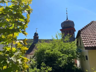 Blick auf ev. Kirche Altleiningen