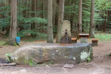 Rothsteigbrunnen (© Jacques Noll)