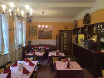 Innenbereich (© Pizzeria Ischia Dahn, Maiellaro)