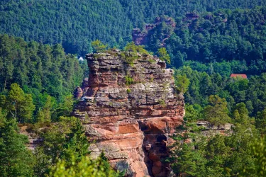 Büttelfelsen in Dahn_01 (© Kurt Groß)